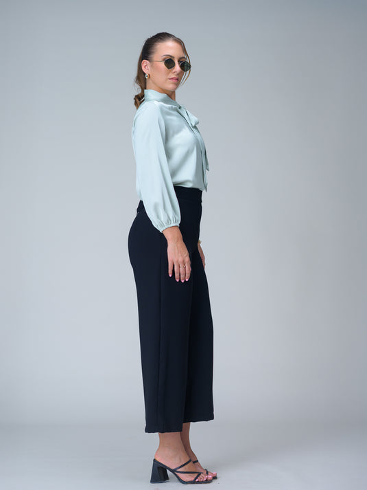 Long sleeve blouse with neck tie