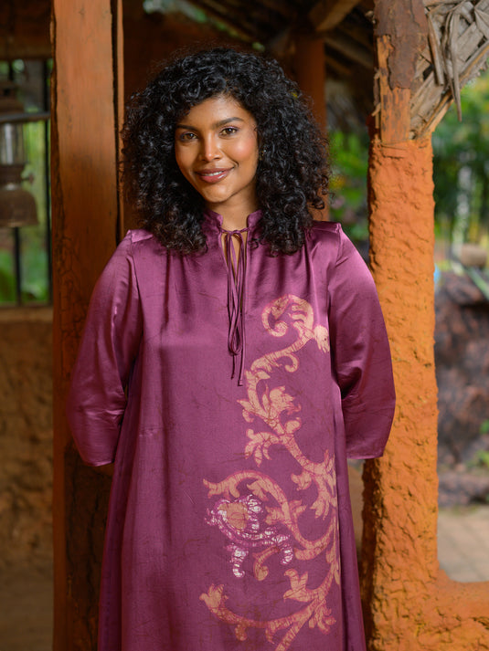 Batik round neck floral detailed straight dress