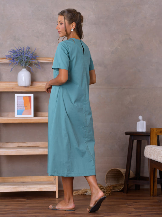 Trapeze midi dress with front pleat