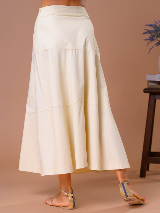 Cut panel detailed maxi skirt