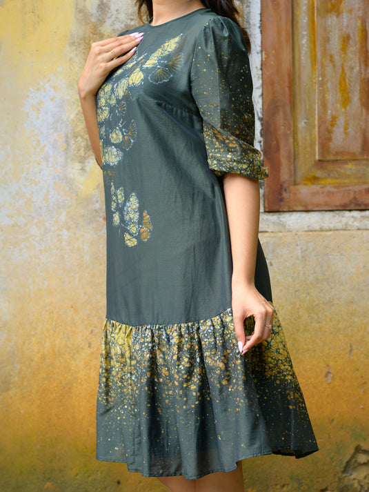Batik bottom frill detailed floral dress