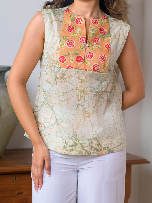 Sleevless batik top detailed with floral divided yoke