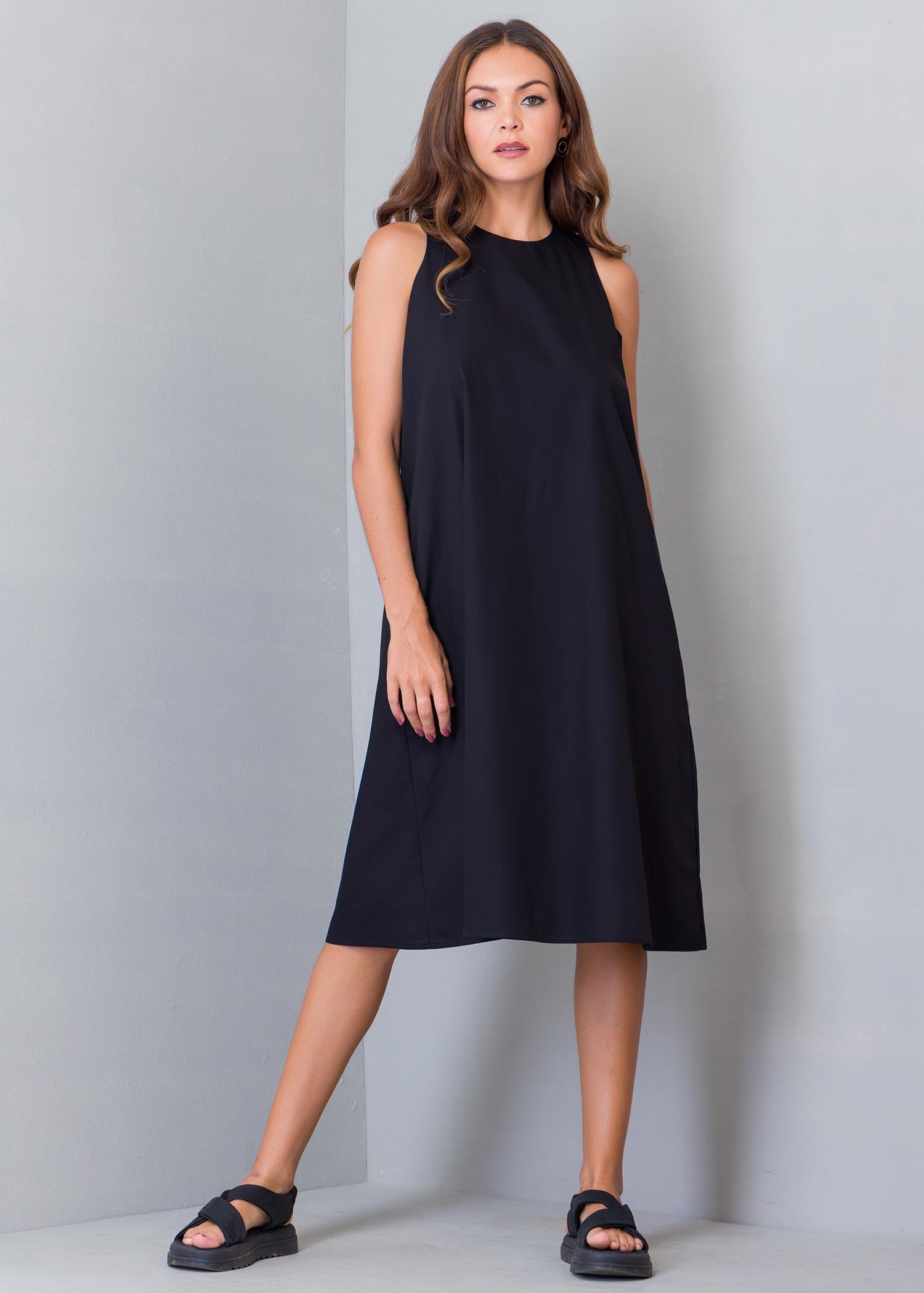 Sleeveless Trapeze Dress