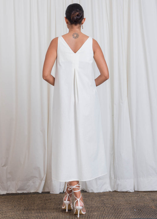 Sleeveless Midi Dress With Boat Neck