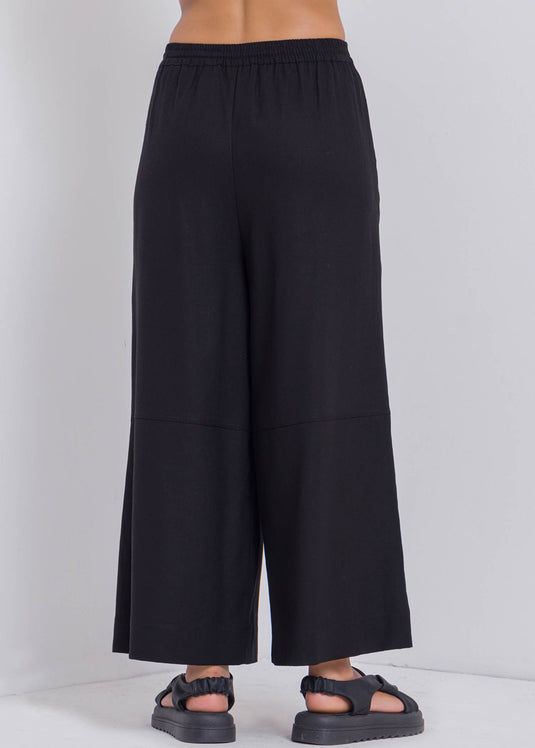 Wide Leg Pant With Cut & Sew Panel