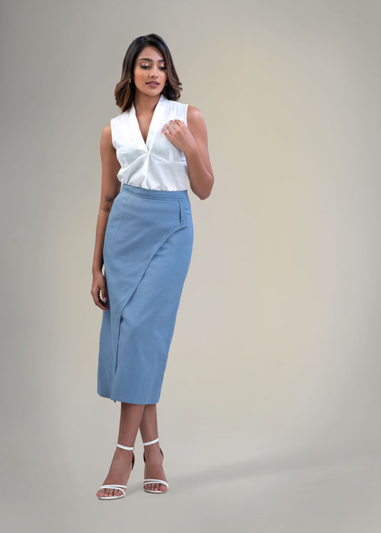 Sleeveless top with bustier panel