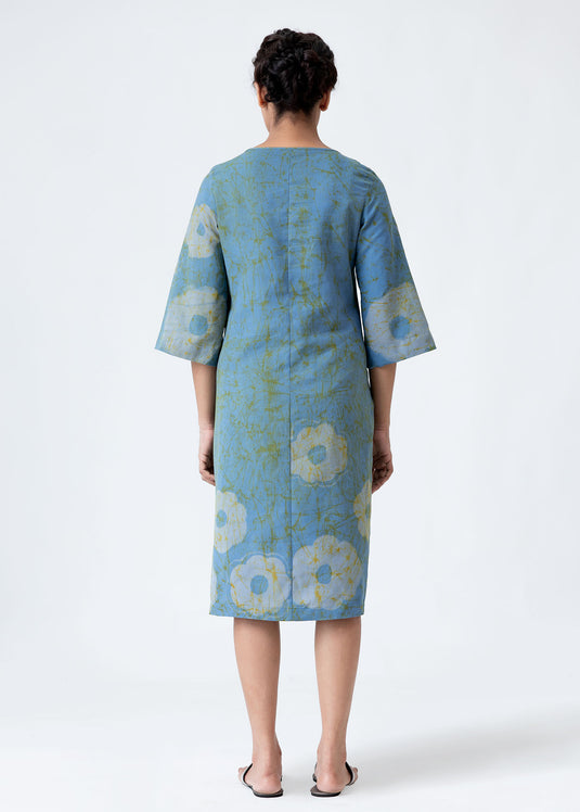 Batik bell sleeved straight dress