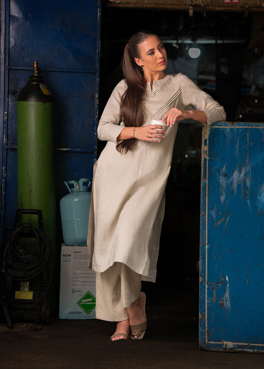Pintuck Detailed Long Kurtha Top