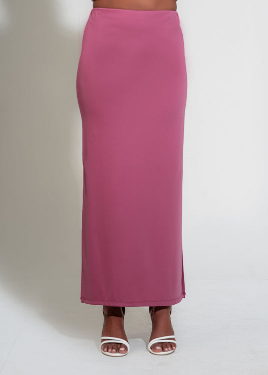 Maxi skirt with side slit