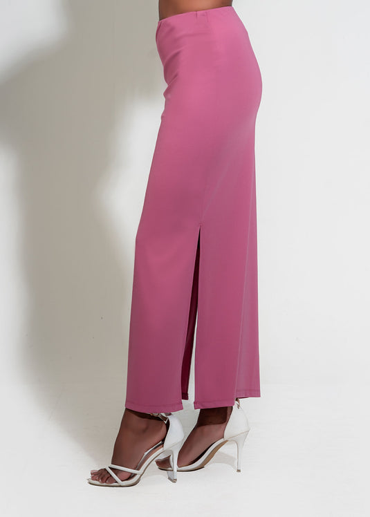 Maxi skirt with side slit