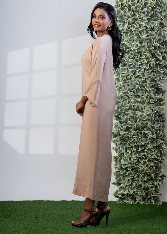 Dolman sleeve midi dress with front slit