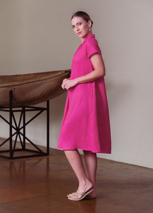 Cuban collar dress with front pleat