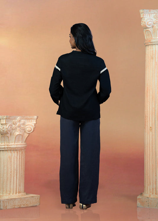 Lace detailed blouse