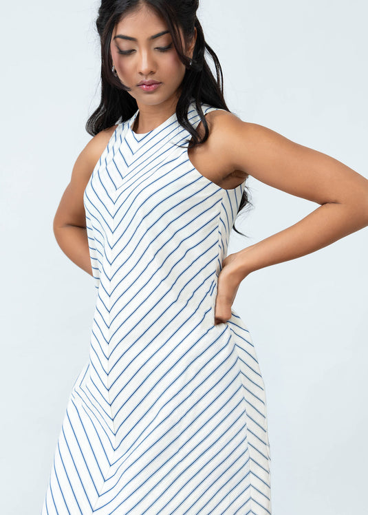 Sleeveless Round Neck Short Dress