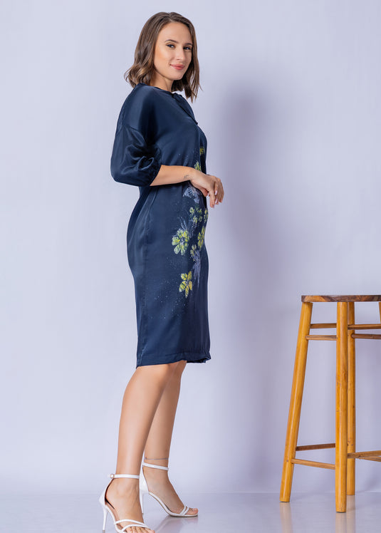 Batik Round Neck Tie Straight Dress