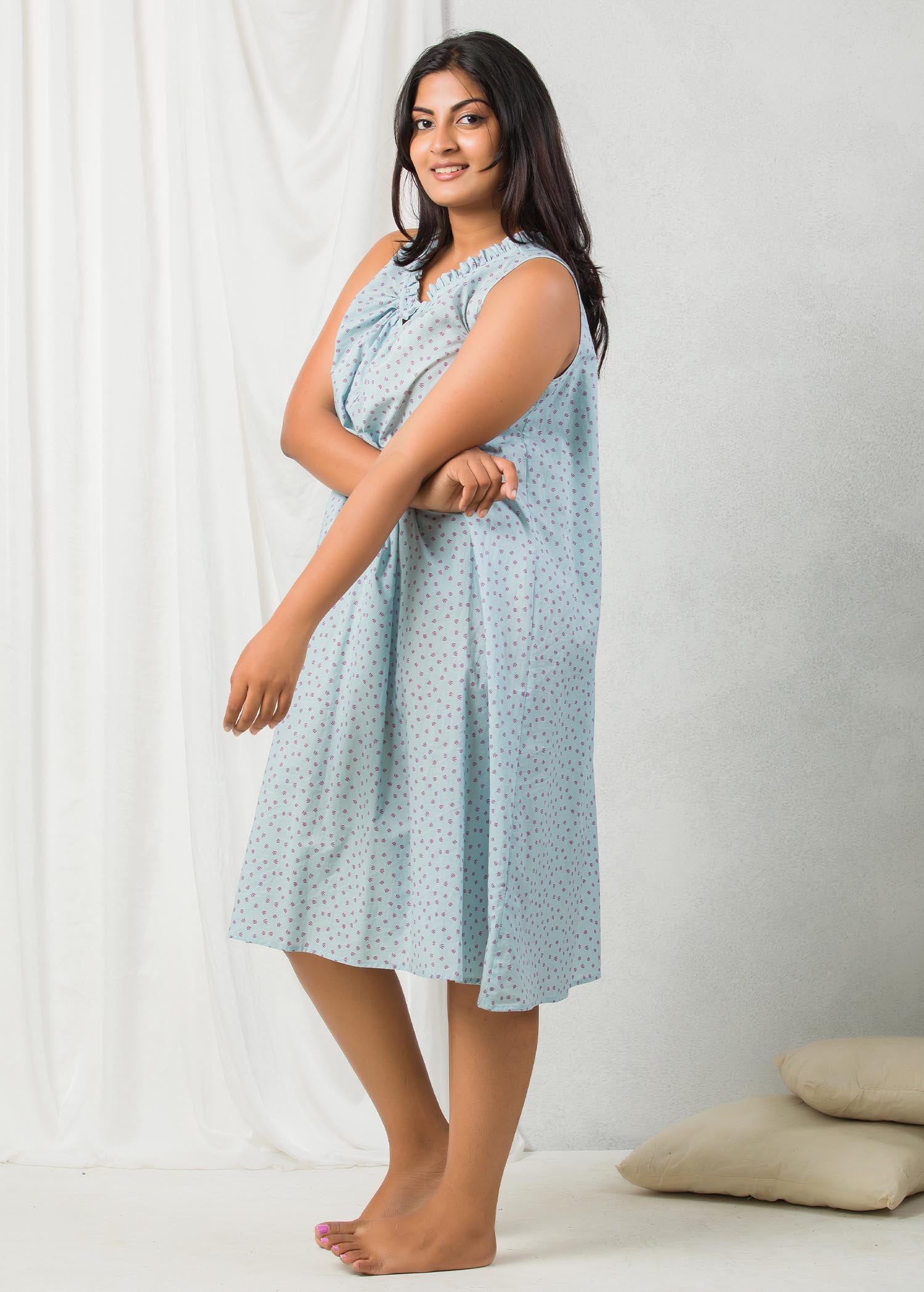 Frill detailed nightgown