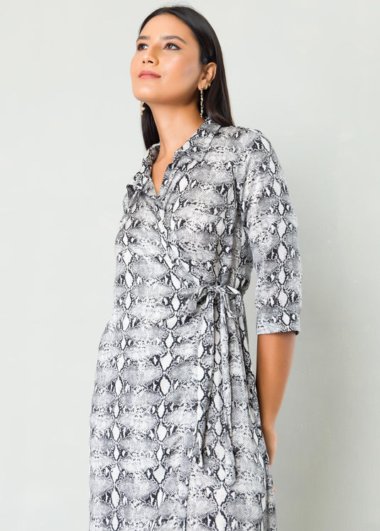 Printed functional wrap dress
