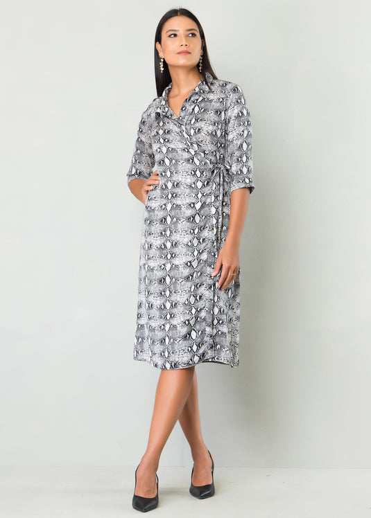 Printed functional wrap dress
