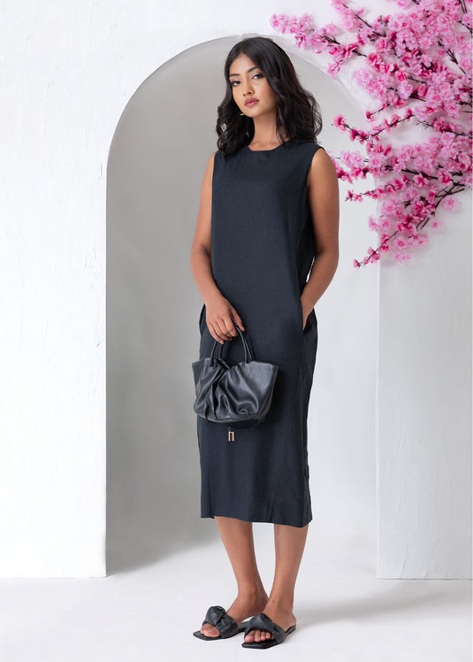 Sleeveless Cocoon Dress