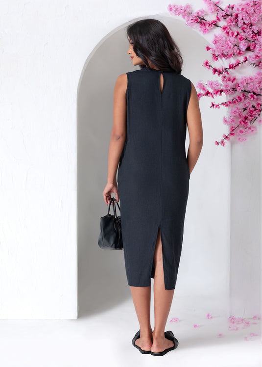 Sleeveless Cocoon Dress