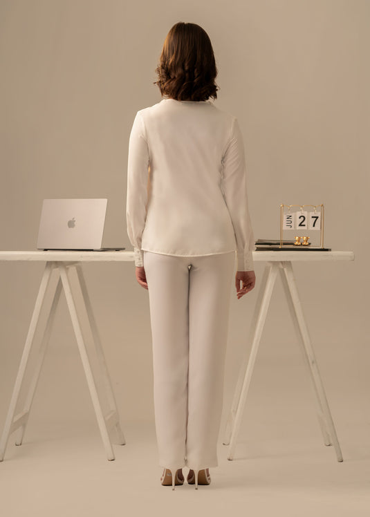 Flap collar detailed blouse