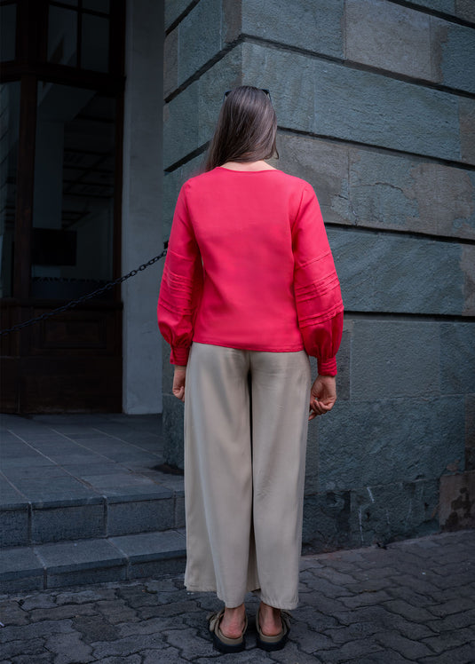 Long sleeve pintuck detailed blouse