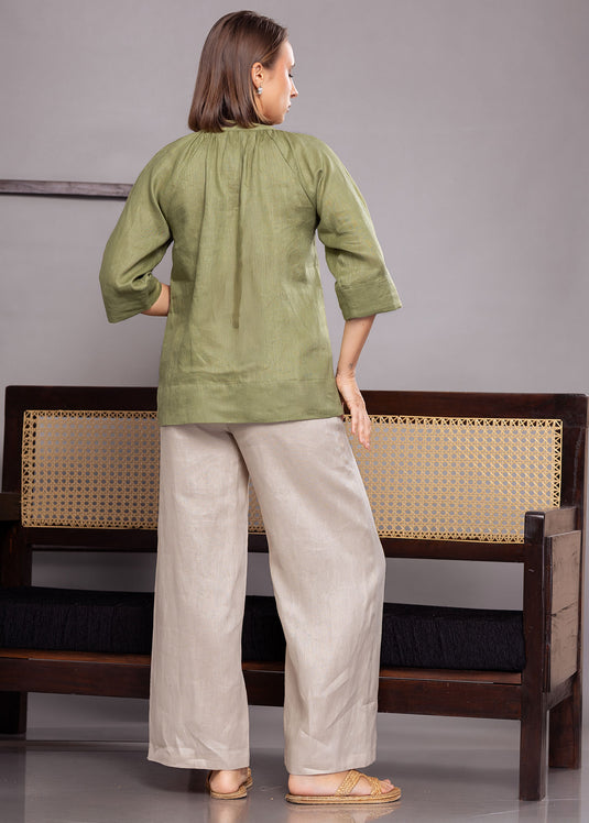 Raglan sleeve linen top with short placket