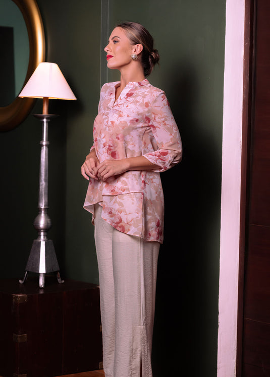 Printed tulip hem blouse