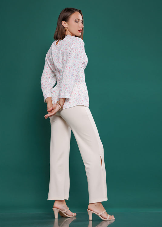 Long sleeve pleat detailed printed top