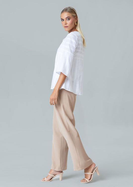 Boxy To With Neck Detail