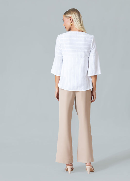 Boxy top with neck detail