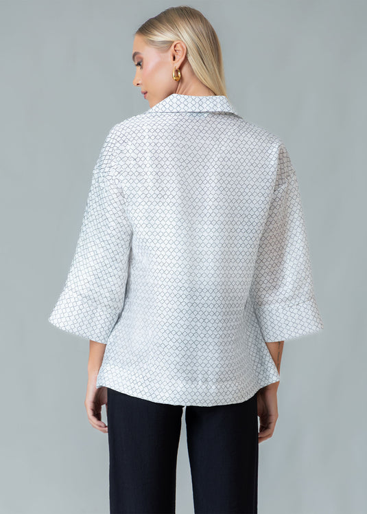 Boxy Blouse With Collar