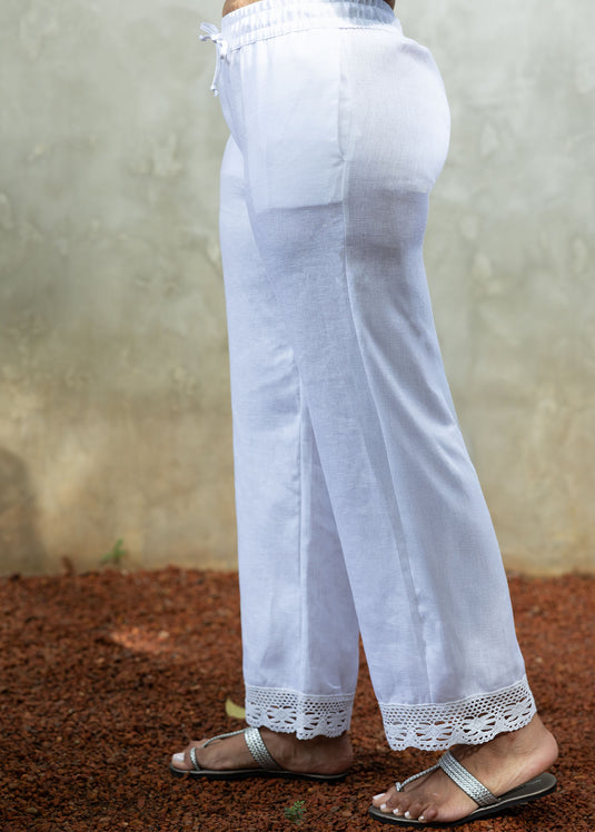 Basic draw cord pant with bottom lace