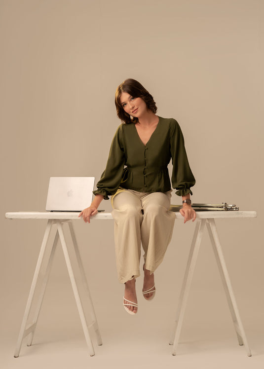 Pleat detailed wide leg pant