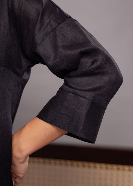 Drop shoulder linen blouse with collar