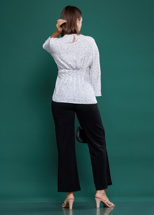 Long sleeve pleat detailed printed top