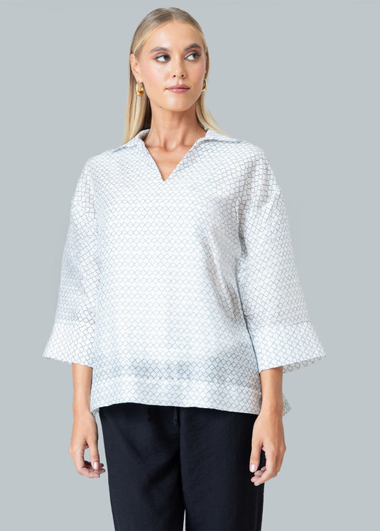 Boxy Blouse With Collar