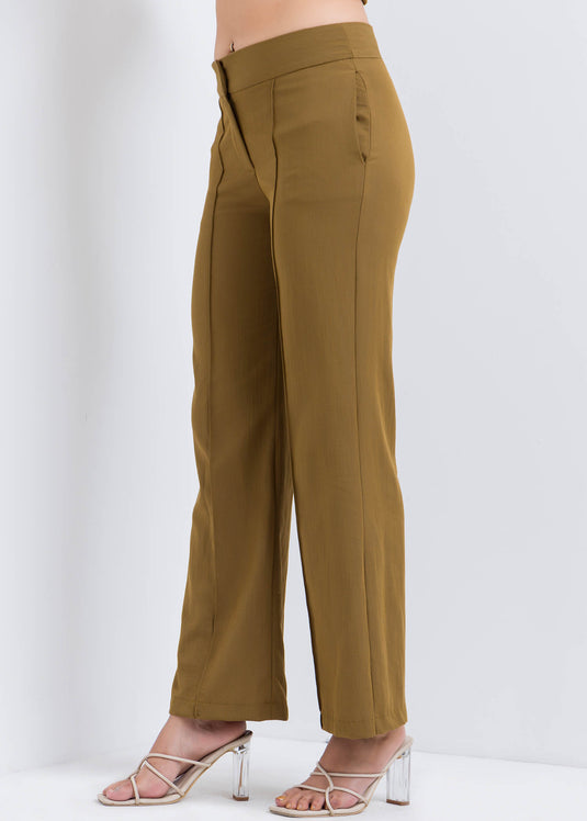 Wide Leg Pant With Pin Tuck Detail