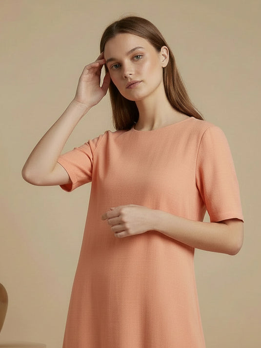 Trapeze midi dress with round neck