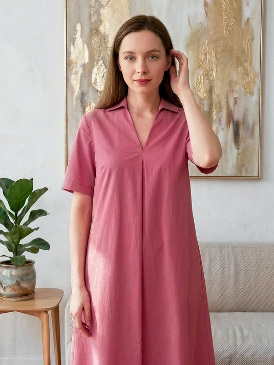 V neck dress with collar and front pleat