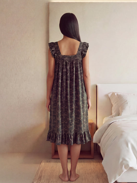 Basic night gown