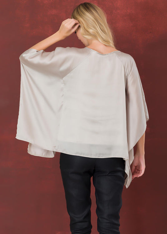 Kaftan top with raglan sleeve