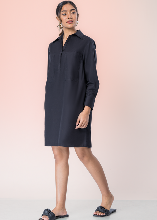 Long Sleeve Dress With Shot Placket And Large Front Pockets