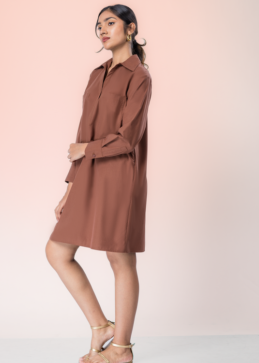 Long Sleeve Dress With Shot Placket And Large Front Pockets