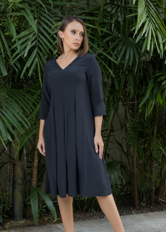 Pleat detailed V neck dress