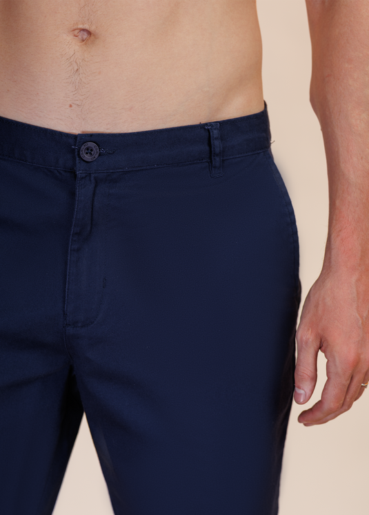 TWILL FLAT FRONT SHORT