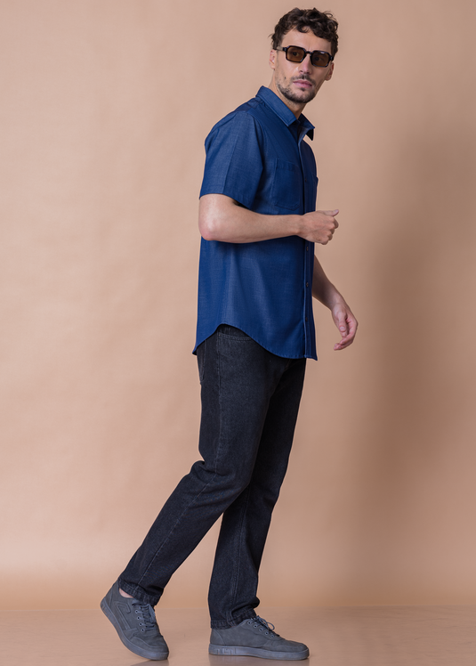 Double Pocket Chambray Short Sleeve Shirt