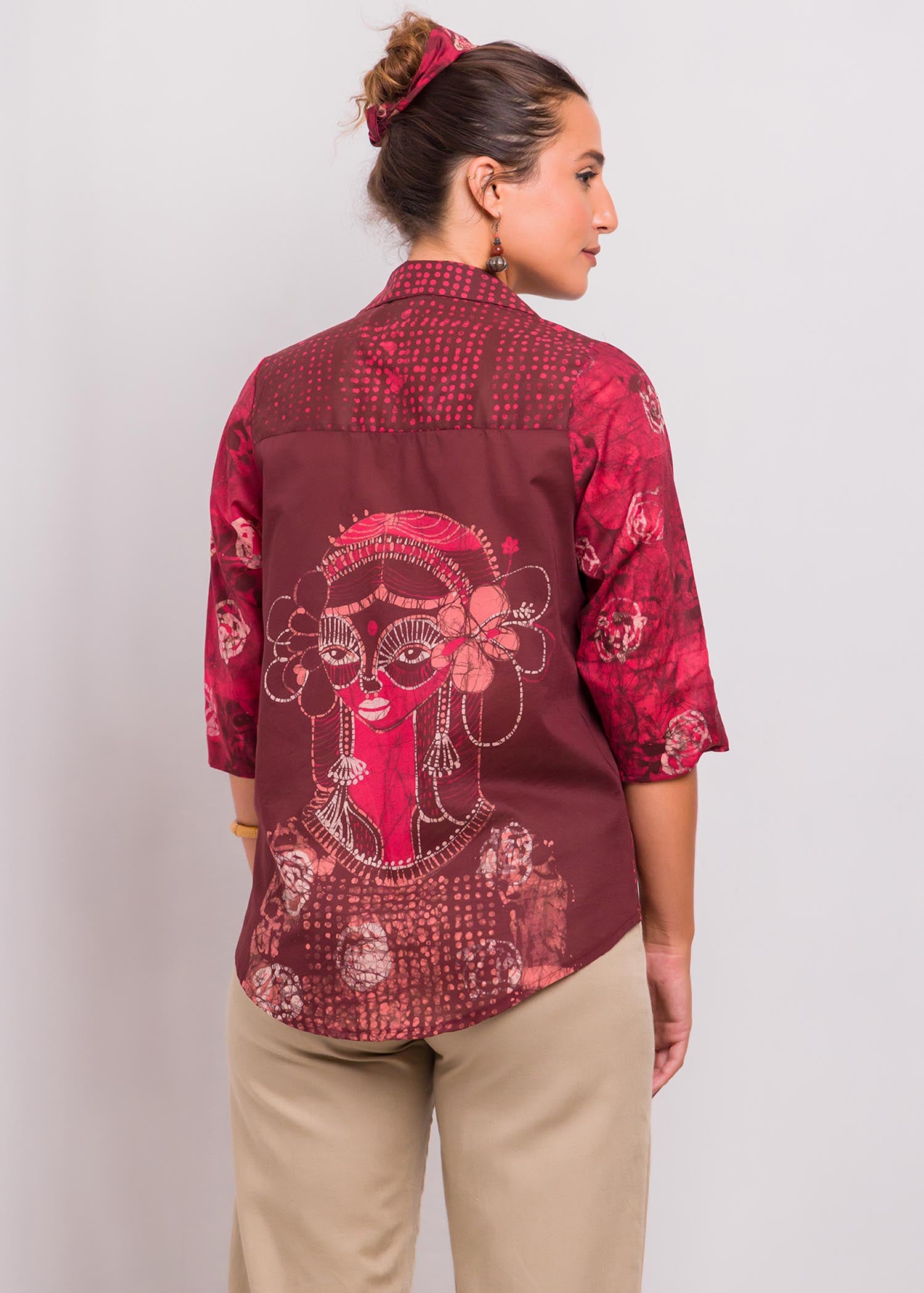Roses And Potrait Detailed Batik Shirt