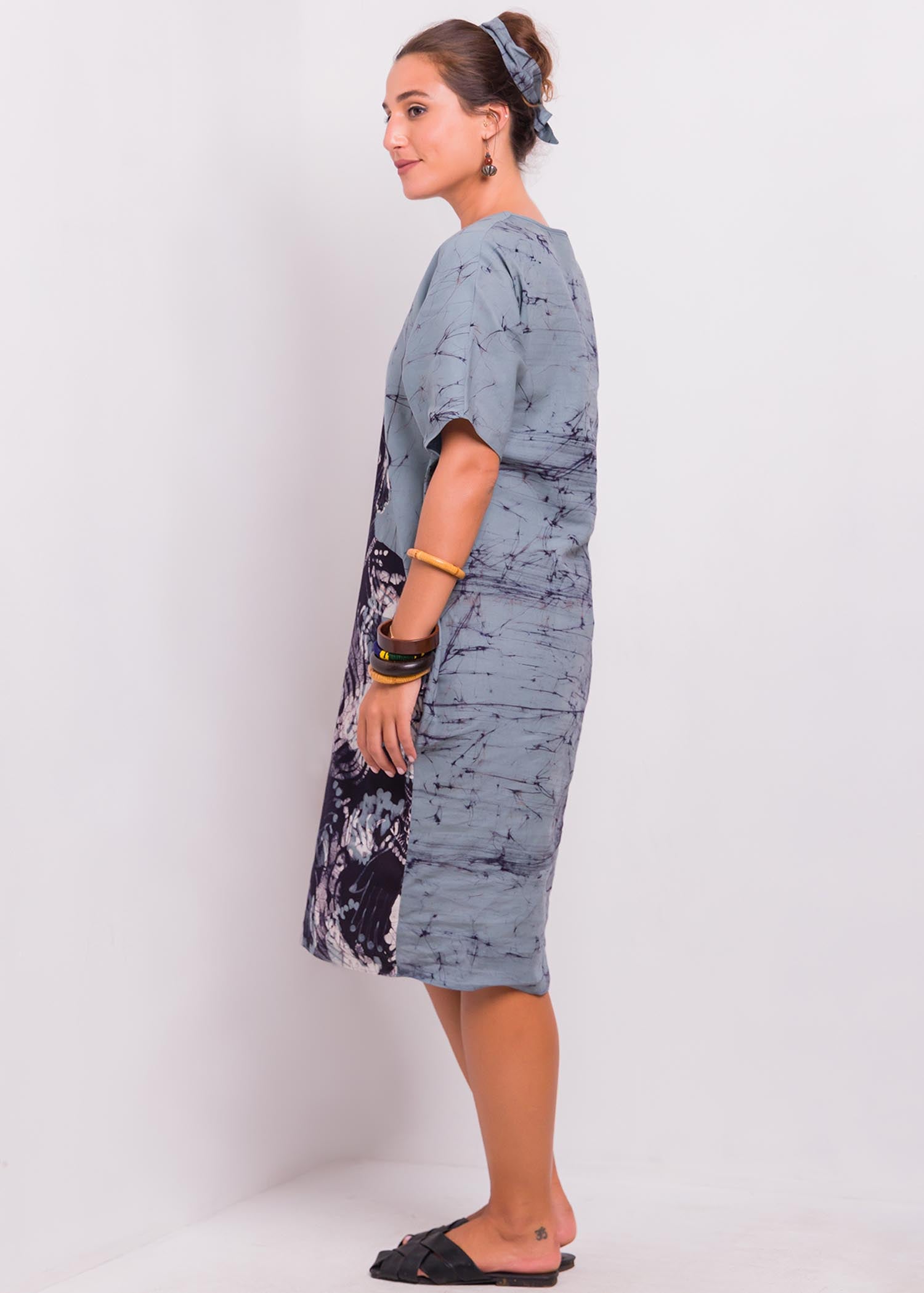Batik V-Neck Dress Detailed With A Portrait