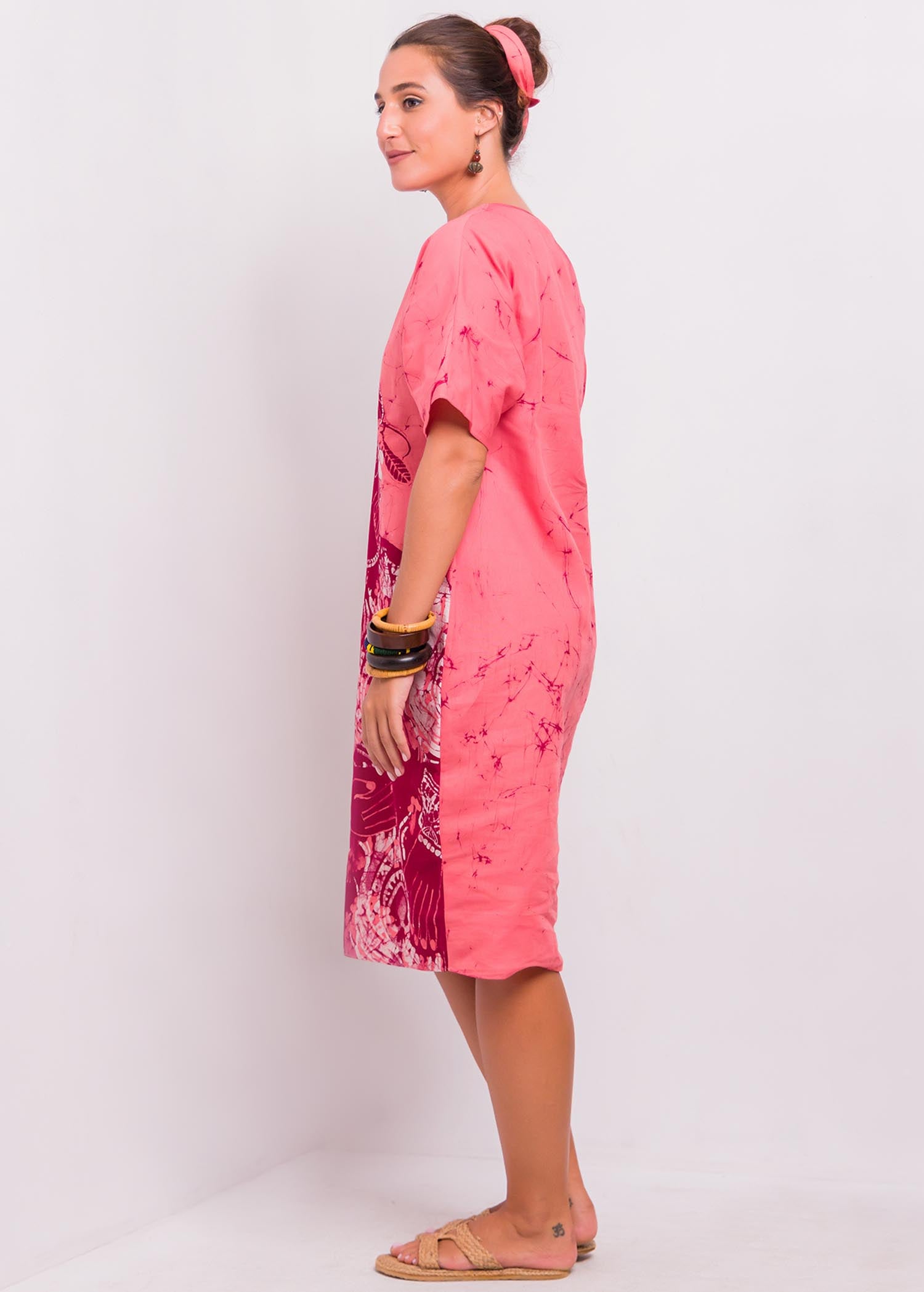 Batik V-Neck Dress Detailed With A Portrait